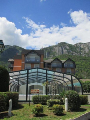 Hotels in Agos-Vidalos